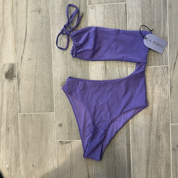 NWT La Porte Swimsuit - Picture 1 of 5